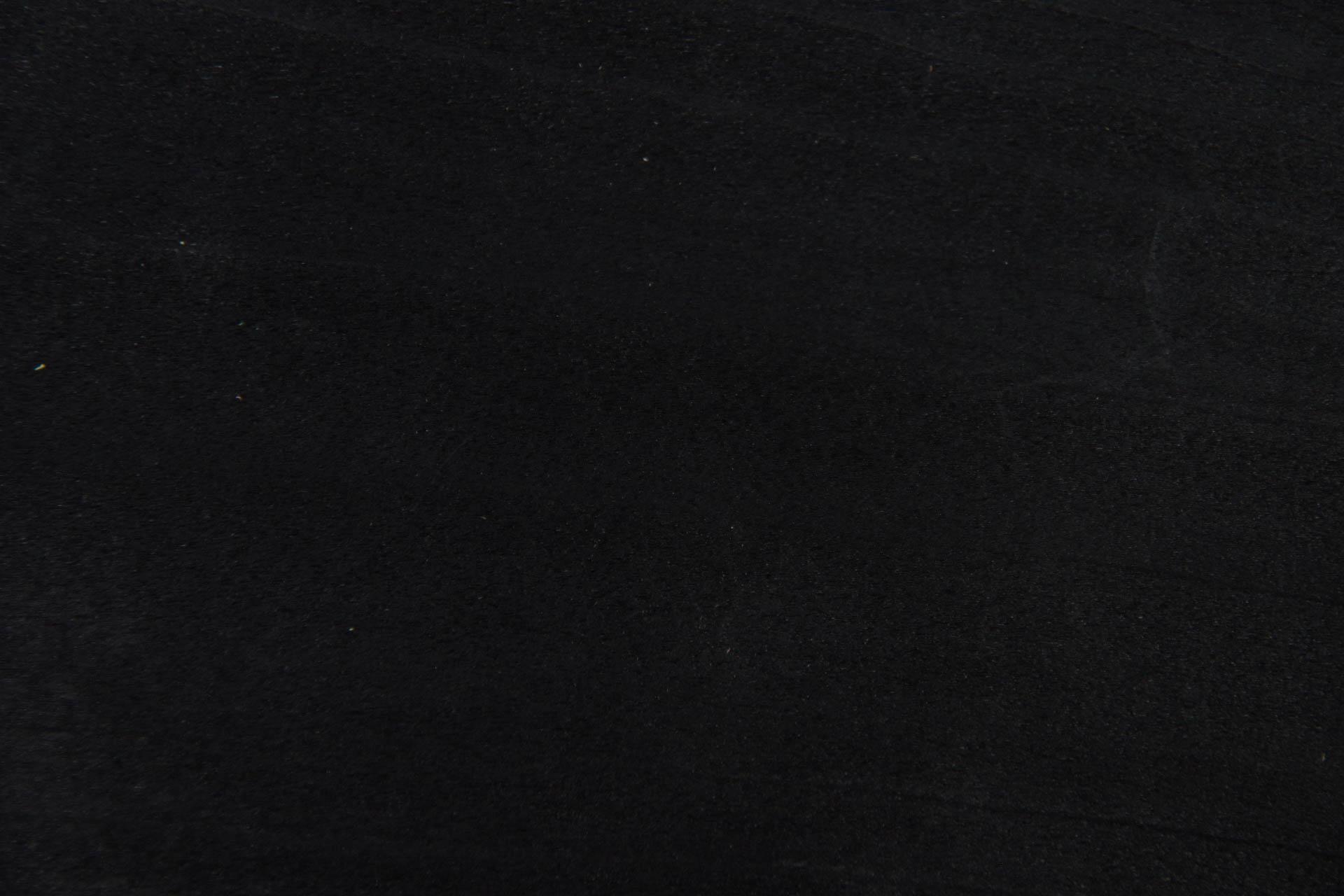 Tulipier, schwarz gefärbtes -Furnier (0,6mm) - 0,08m² (6Stk. x 11cm x 12,5cm)